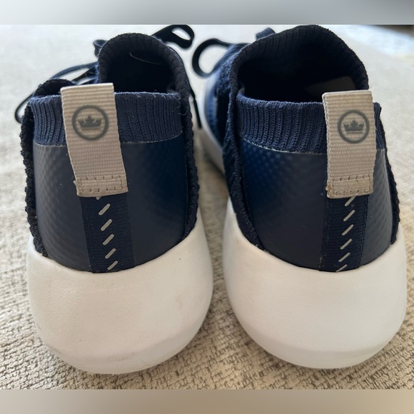 Peter Millar HYPERLIGHT Womens Sneaker Golf Shoe Navy Blue Womens Size 7 - Picture 2 of 5